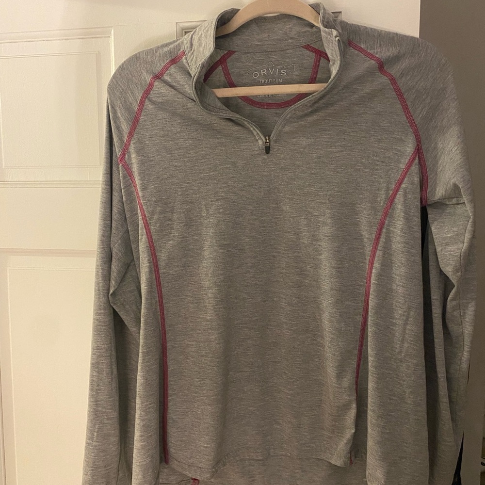 Orvis Trout Bum Gray 1/4 Zip Pullover with Purple Accents Medium